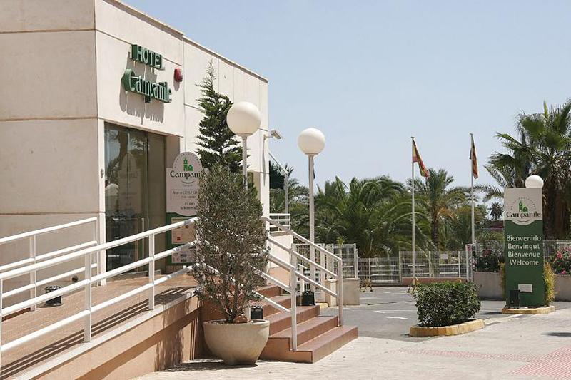 Travelodge Alicante Puerto Exterior foto