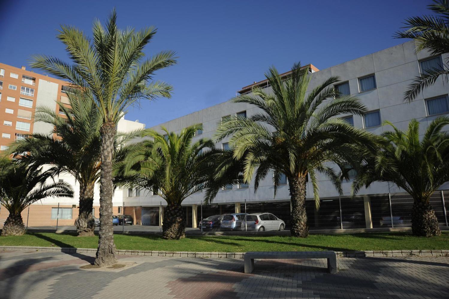 Travelodge Alicante Puerto Exterior foto